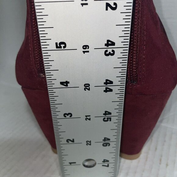 Torrid Sandals Womens 10W Burgundy Faux Suede Open Toe Lace Up Wedge Heel Zip Up - Picture 10 of 14